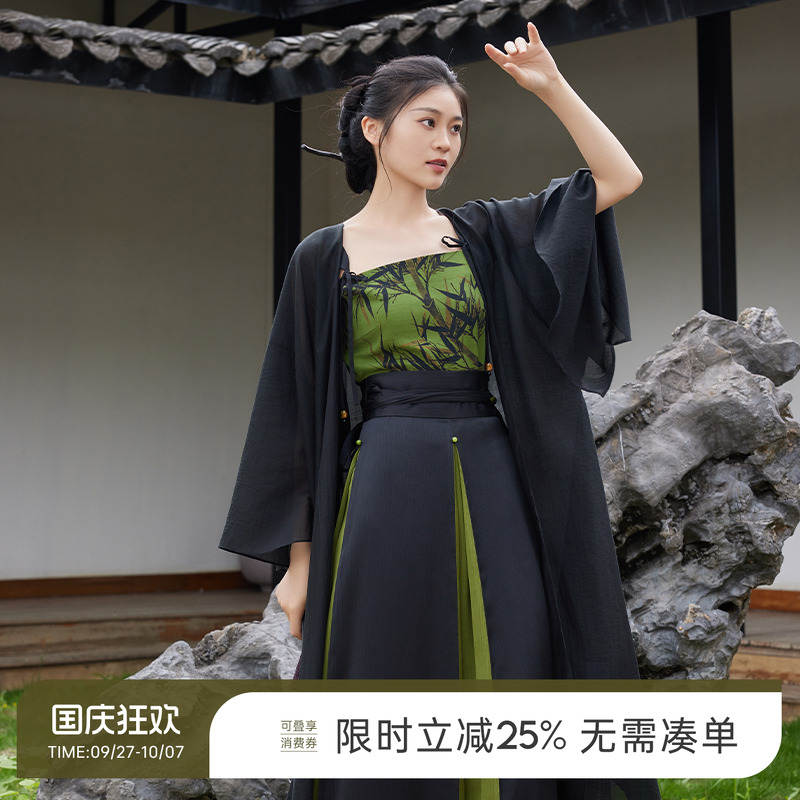 听旬香云纱四破三裥裙汉服套装