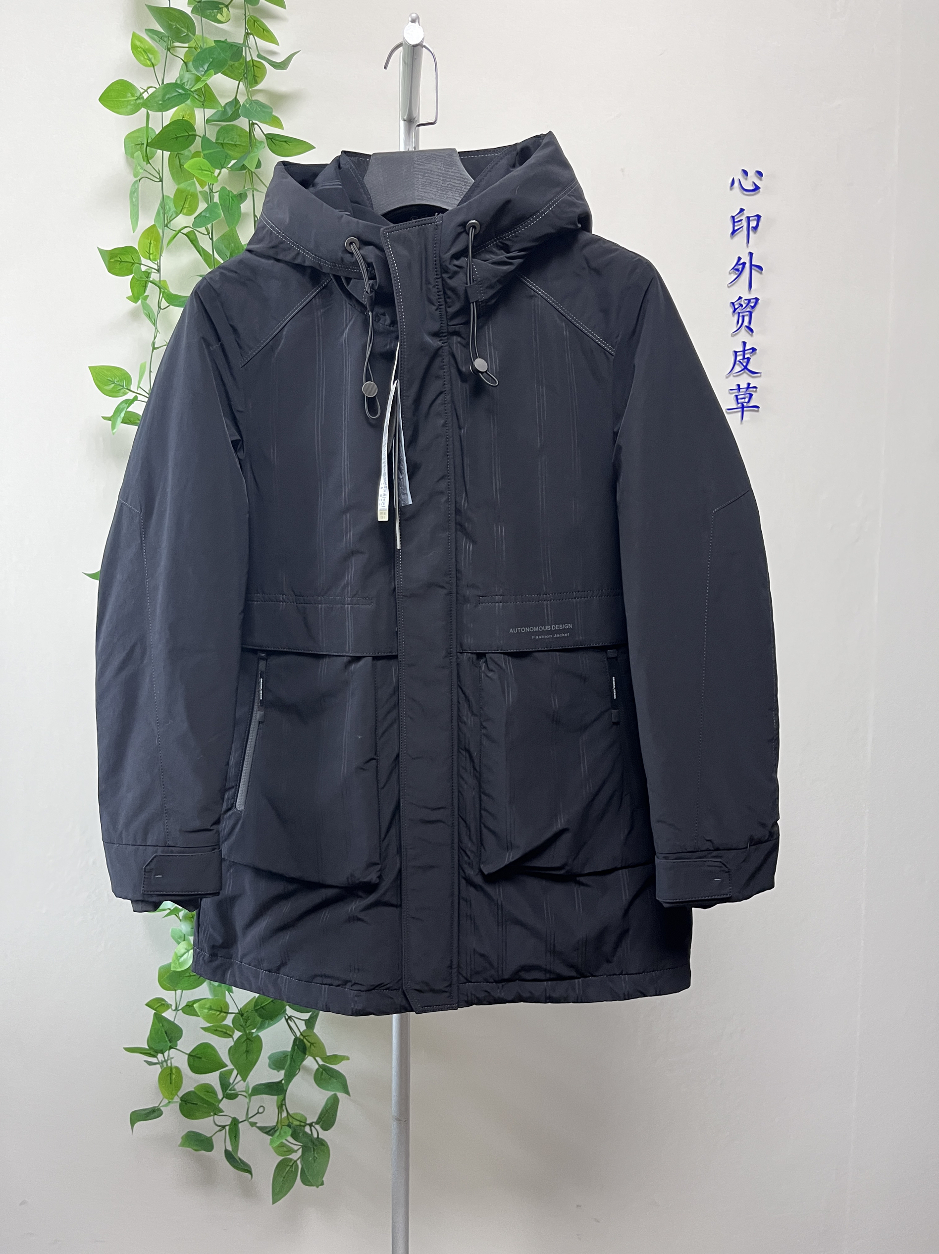 工厂清仓专柜撤柜断码特价男士高端羽绒服黑色连帽长款轻便羽绒服