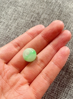 老坑阳翡翠算盘珠子豆豆隔珠正圆