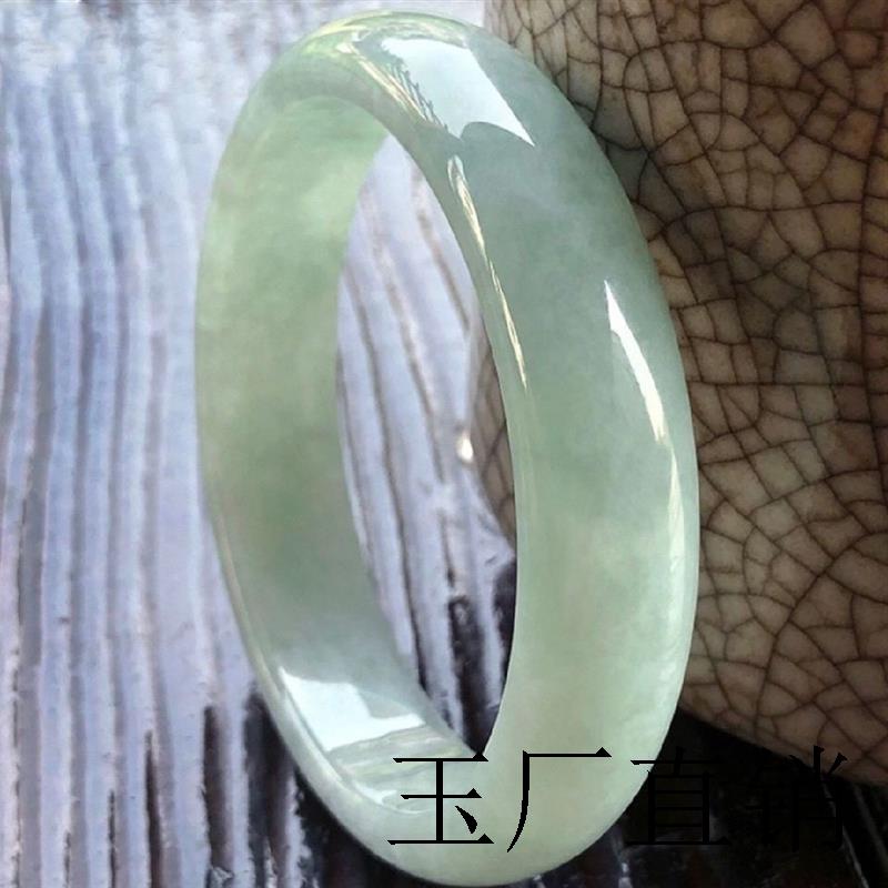 缅甸老坑翡翠色玉手镯飘绿玉翡翠色手镯女款冰种浅绿玉镯子送礼品