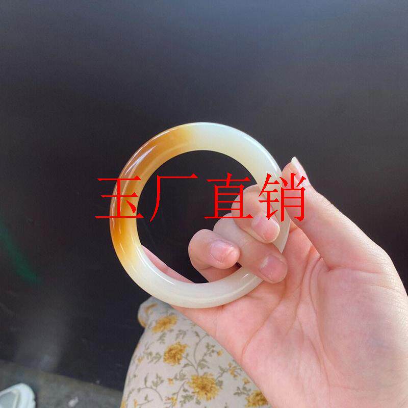 精选新疆且末老料和田白玉糖料俏色籽料羊脂玉女圆条糖白手镯送礼
