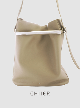 CHIIER 摩登系列 金属托特包 电脑包超能装 一包出行很方便