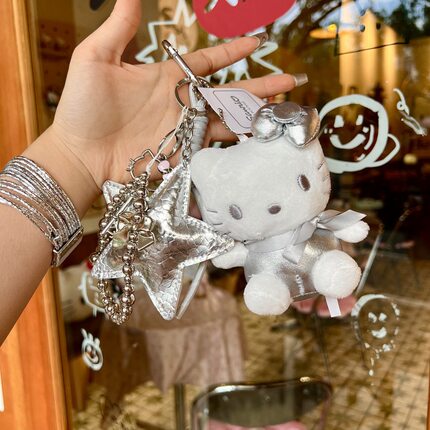 【正版防伪】银色HelloKitty毛绒公仔包挂件钥匙扣可爱卡通挂饰