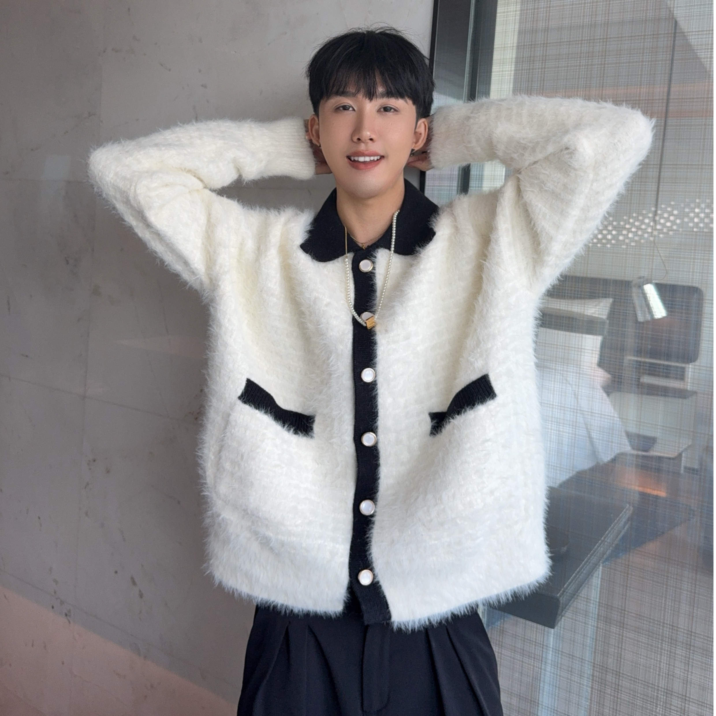 大富小香风轻奢撞色翻领开衫毛毛衣男秋冬宽松保暖水貂绒针织外套