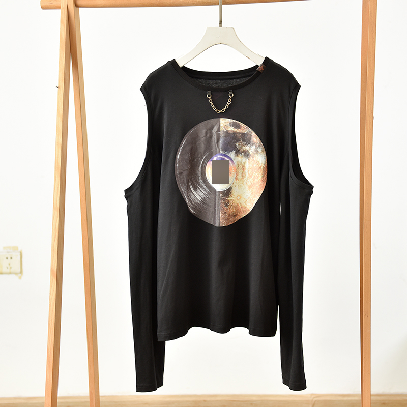 黑色圆盘印花长袖T恤女露肩设计宽松休闲上衣  莉2554  E4-2