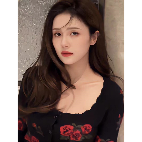 【现货】Rouje Life白鹿同款复古方领玫瑰花针织开衫短款修身上衣