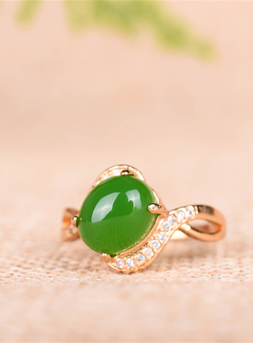 天然碧玉925银镶嵌绿宝石戒指