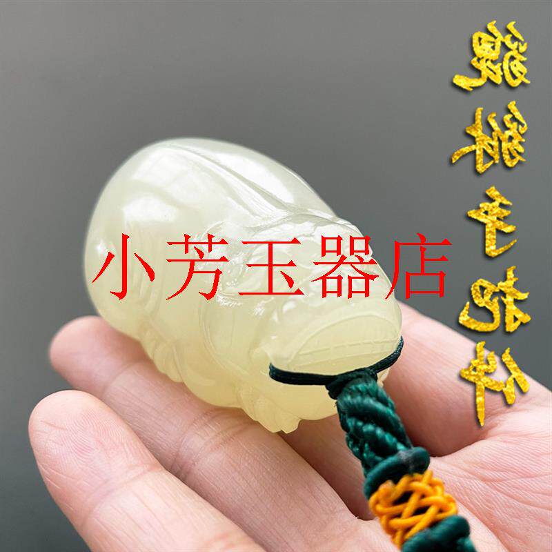 和田白玉石手把件岫玉招财貔貅精品原石精雕男款文玩玉石摆件处理