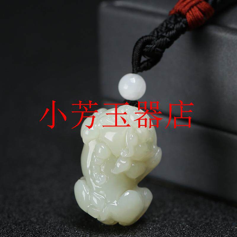 和田玉小貔貅吊坠玉石招财转运项链情侣霸王貔休锁骨链男女情侣款