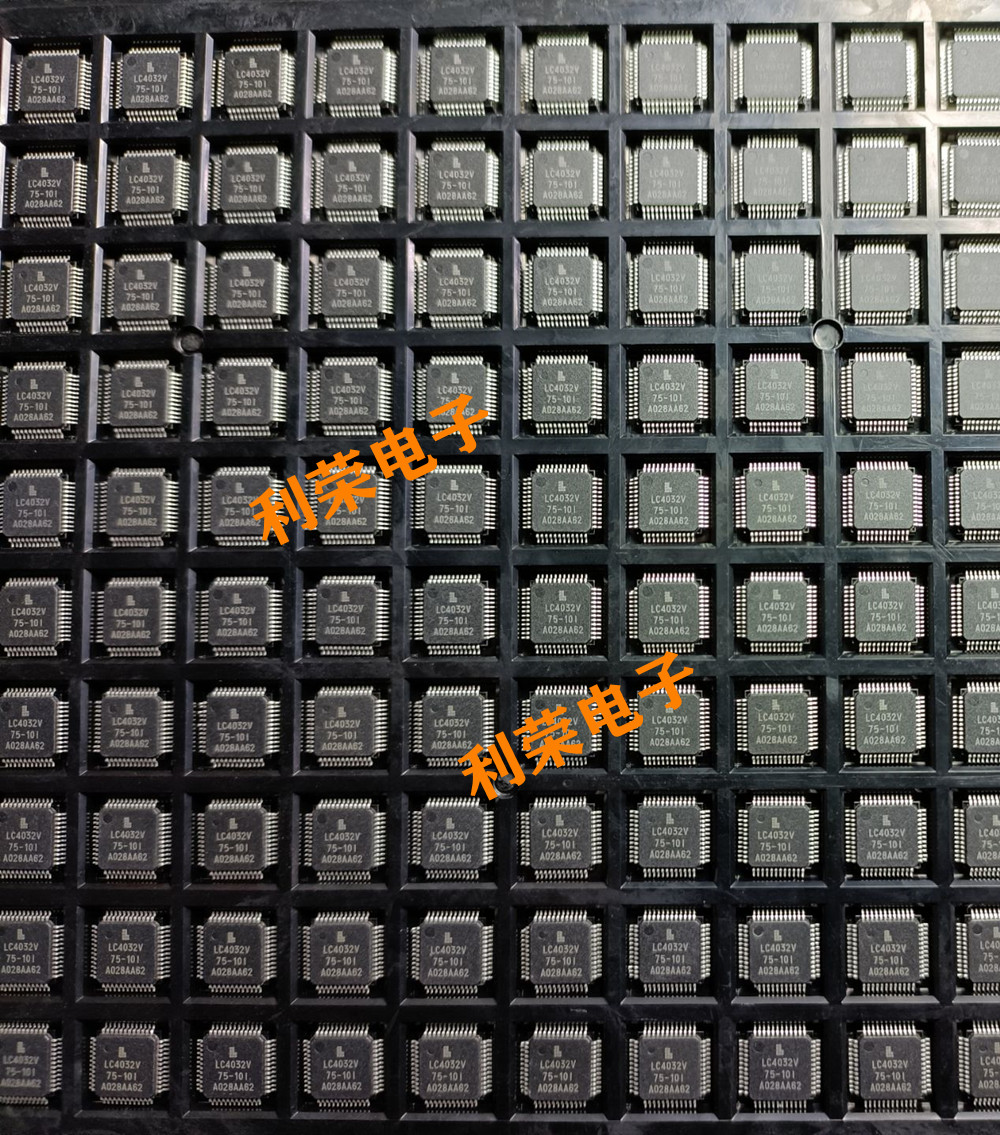 LC4032V-75TN44-10I   现货