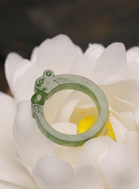 新疆和田玉碧玉戒指苏工玉戒指