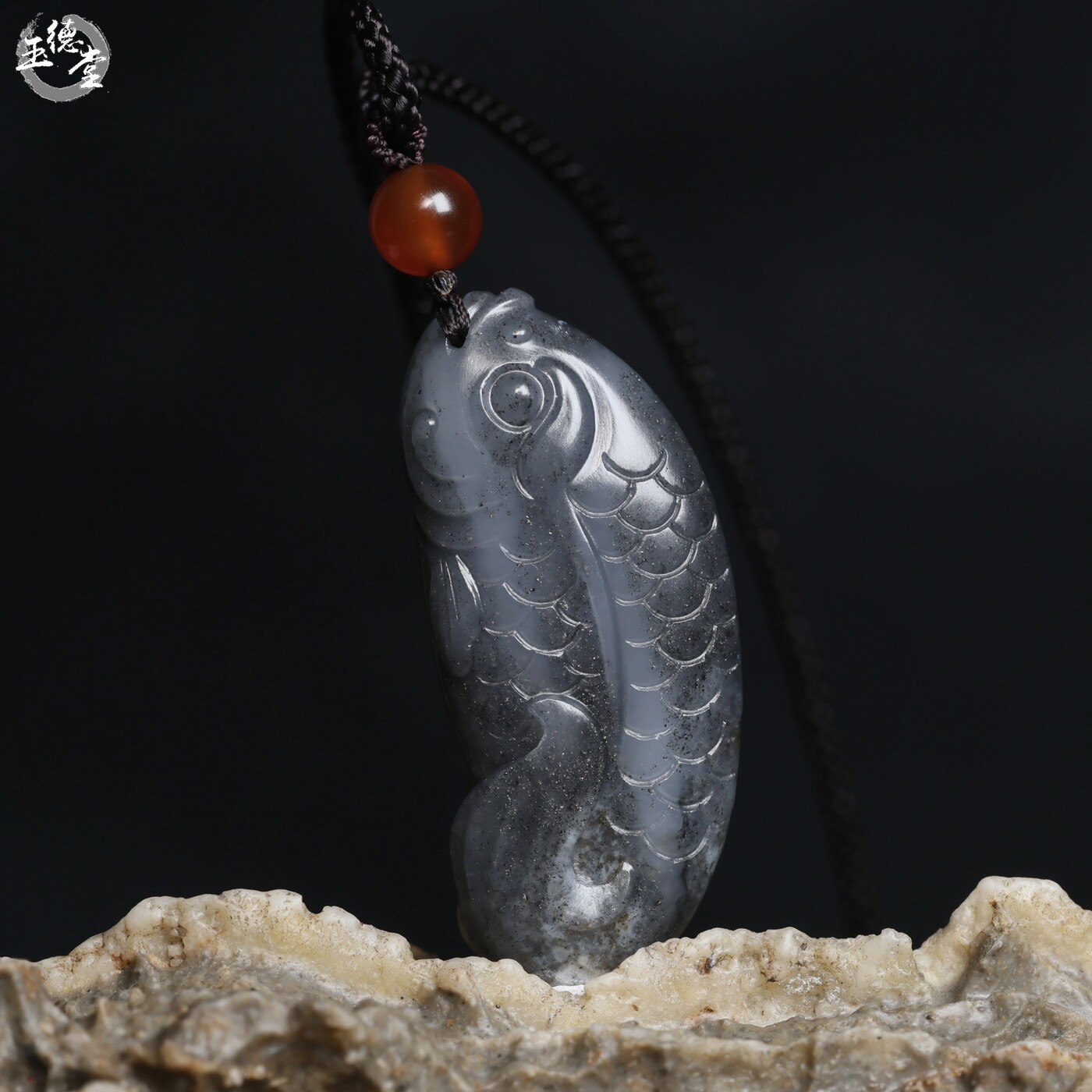 玉德堂新疆和田玉青花籽料双鱼挂件籽料苏工玉鱼带子上朝