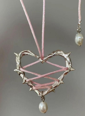 Sweet cool wind love with pearl fashion collarbone chain 女