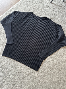 孤品 褶皱 高弹宽松无痕诧寂风 宽松休闲圆领长袖T恤女款打底衫