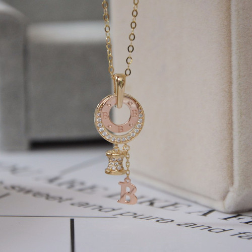 韩国14K彩金吊坠毛衣坠   新款亮钻简约字母牌大号吊坠胸坠毛衣坠