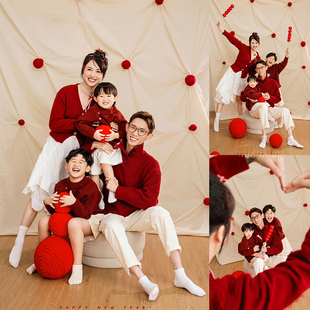 影楼新年红色毛衣亲子装拍照全家福摄影服装喜庆简约风写真套装