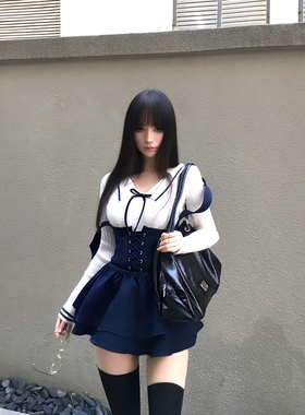 甜辣学院风chic性感辣妹风针织打底衣蓝色背带裙时尚气质两件套