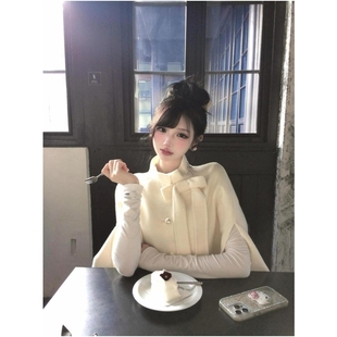 富家千金温柔风高级感斗篷外套名媛留洋小姐蝴蝶结披肩大衣外套女