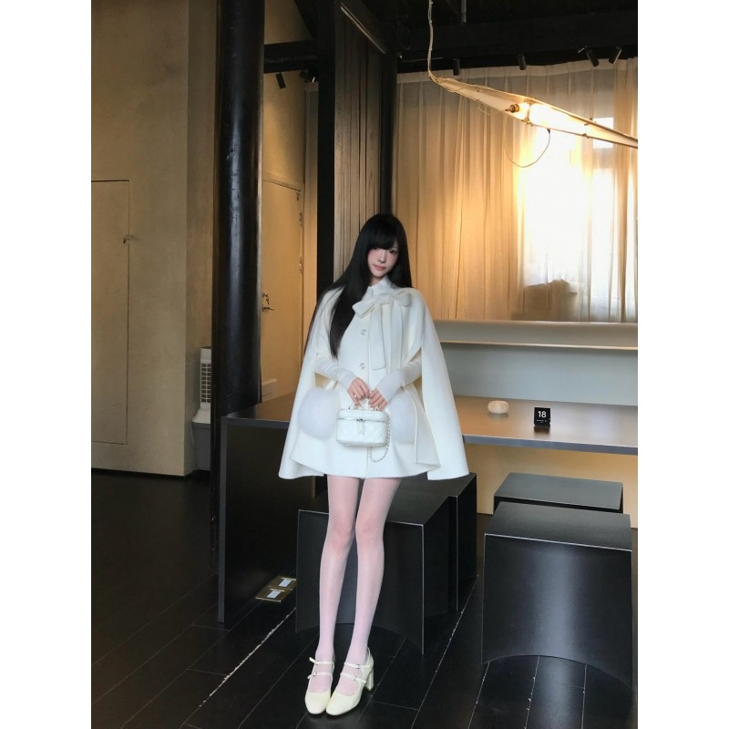 秋冬高级感独特超好看今年流行斗篷毛呢外套大衣赫本小香风斗篷女,女装/女士精品,毛呢外套,淘宝优惠券,粉丝福利购,淘宝优惠卷