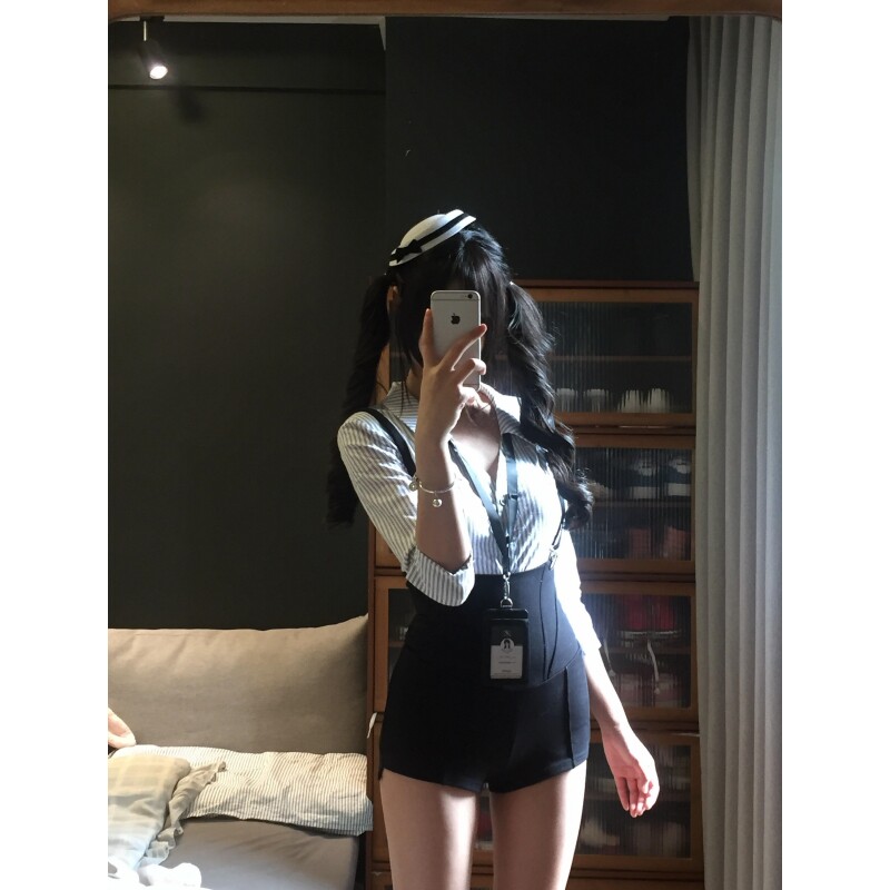 夏季新款学院纯欲御姐套装条纹上衣收腰黑色高腰背带短裤两件套女图片