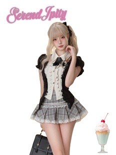 甜辣系学院风黑白撞色镂空拼接蕾丝花边上衣灰色格子半身裙两件套