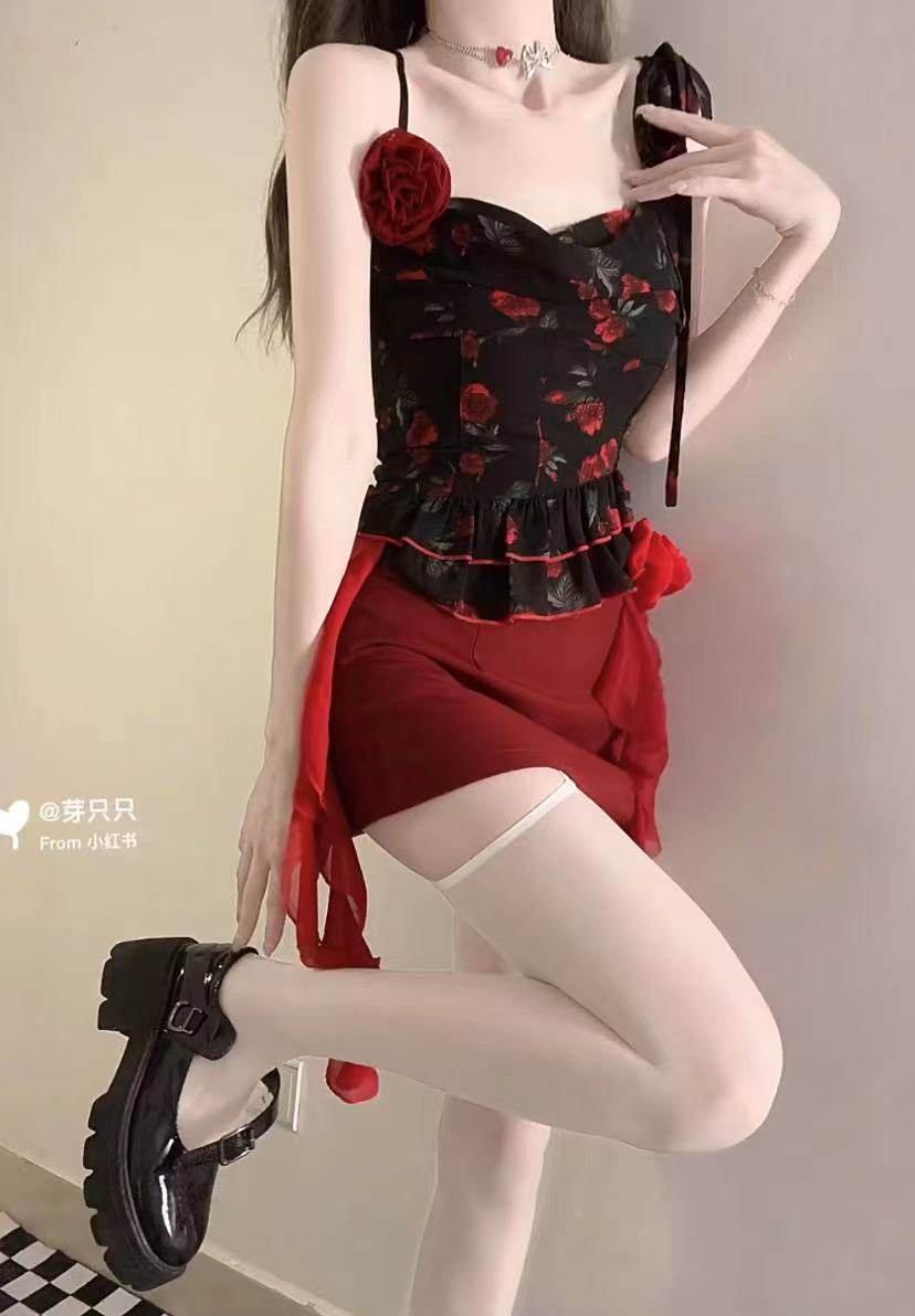 夏季新款辣妹风玫瑰印花荷叶边不规则飘带吊带上衣夏季半身裙套装,女装/女士精品,时尚套装,淘宝优惠券,粉丝福利购,淘宝优惠卷