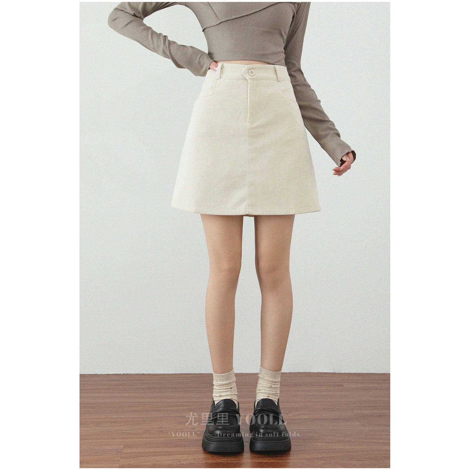 纯色复古灯芯绒包臀半身裙气质中裙女秋冬新款小个子A字裙五分裙,女装/女士精品,大码半身裙,淘宝优惠券,粉丝福利购,淘宝优惠卷