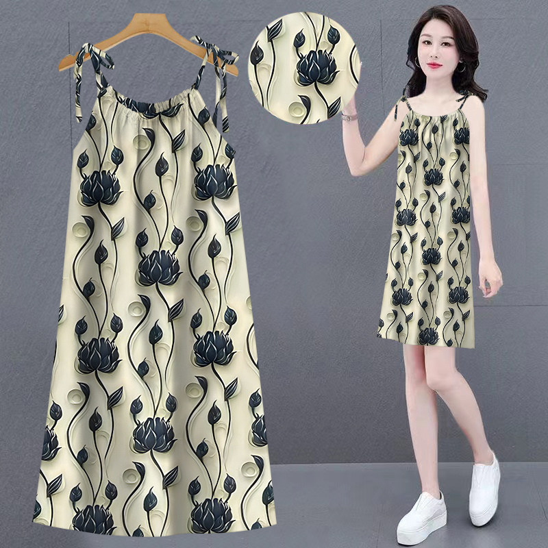 时尚吊带连衣裙新款打底背心显瘦夏季褶皱宽松无袖中长款吊带裙秋