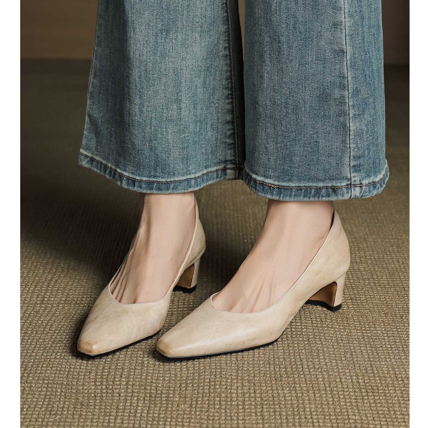 不累脚粗跟气质纯皮高跟鞋百搭