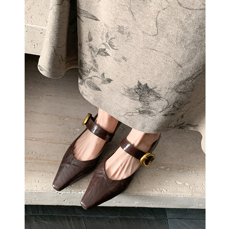 kmeizu一字气质真皮单鞋玛丽珍鞋