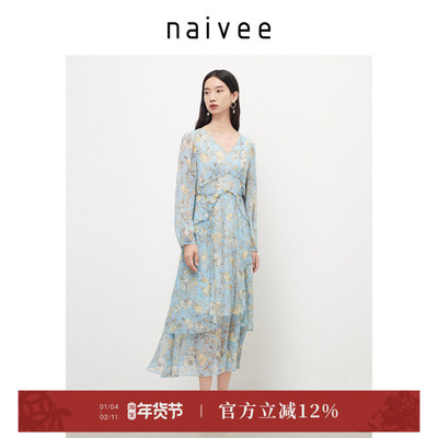 商场同款naivee纳薇秋真丝桑蚕丝度假风V领收腰印花连衣裙