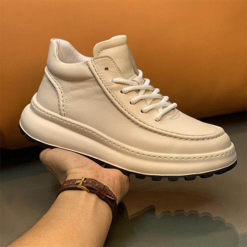 欧洲站男鞋真皮高帮鞋男中邦板鞋超轻软底休闲鞋子潮流马丁靴白色