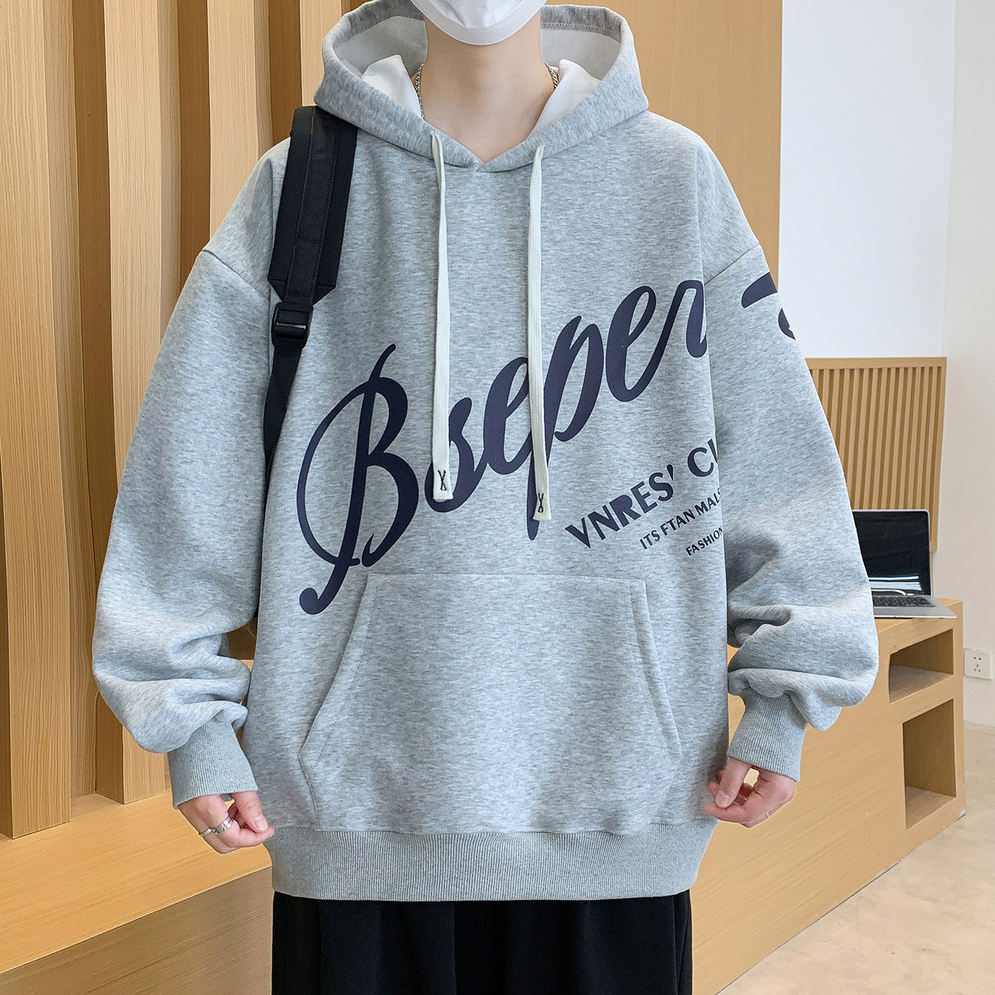 春季连帽卫衣13岁男孩初中学生14青少年15帅气大童16潮流宽松上衣