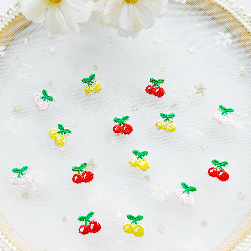 可爱三色樱桃刺绣布贴清新装饰diy龙骧包switch手账贴纸ipad自粘