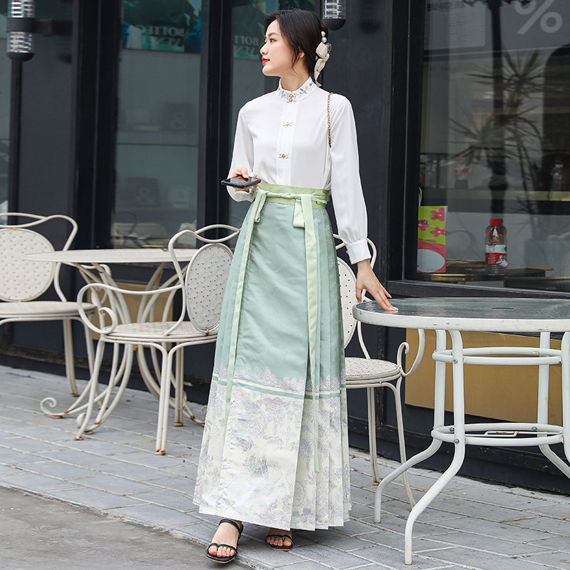 马面裙女套装国风新中式半身长裙日常通勤螺钿改良汉服衬衫小个子