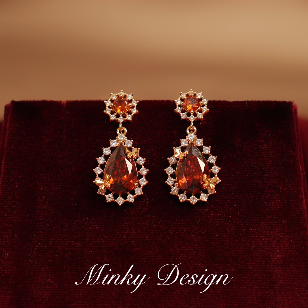 「焰耳红芒」复古轻奢耳环水滴气质耳钉蚊香盘耳夹无耳洞红色耳饰