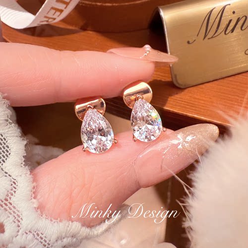 Minky「鎏金月光」日常精致耳钉水滴耳饰蚊香盘耳夹无耳洞耳环女