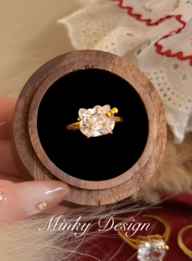 「可爱kt」满钻kt猫咪精致耳钉戒指蚊香盘耳夹无耳洞耳环女耳骨