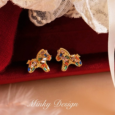 「金韵缠绕」彩色小马套装项链手链耳环蚊香盘耳夹马年高级感配饰