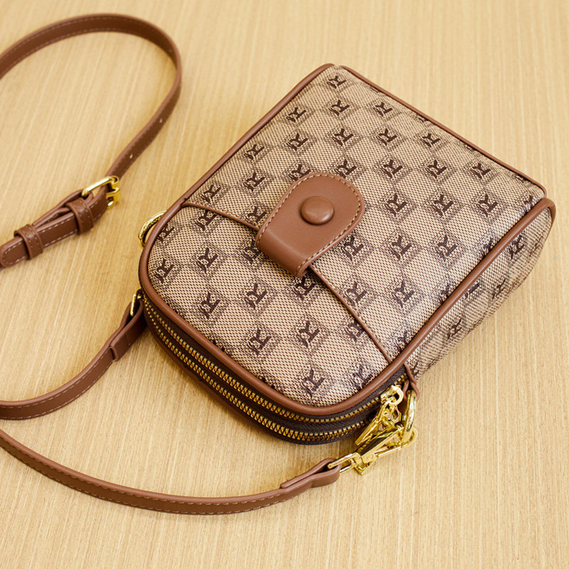 时尚小方包质感女士小包包女包新款2025潮单肩包斜挎包百搭手机包,箱包皮具/热销女包/男包,小方包,淘宝优惠券,粉丝福利购,淘宝优惠卷