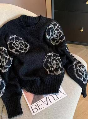 品牌黑色山茶花图案圆领毛衣女秋冬季复古休闲百搭软糯套头针织衫