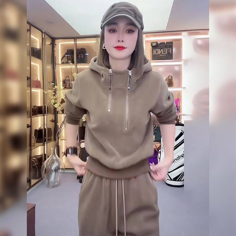 纯色高级感流行运动休闲套装女秋冬季套头宽松套头加厚卫衣两件套