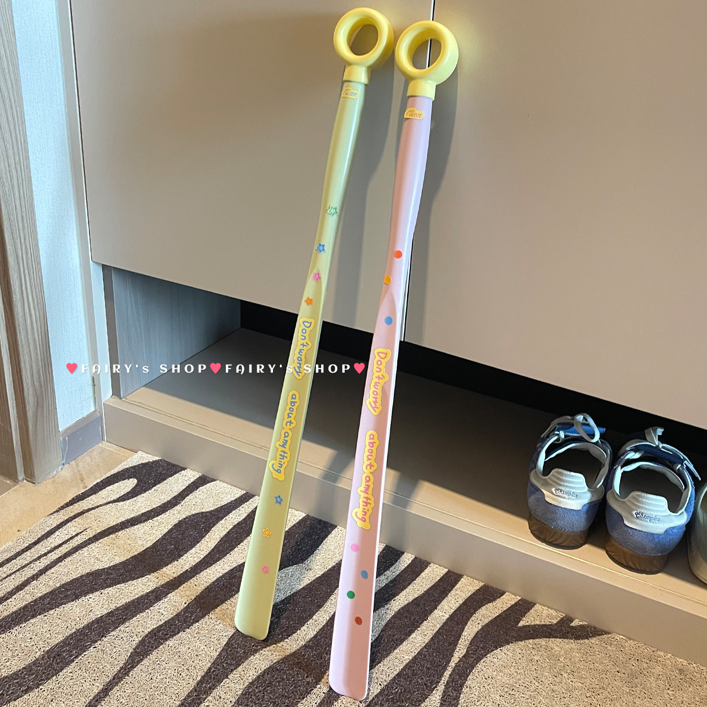孕妇老人穿鞋不弯腰长柄鞋拔子图片