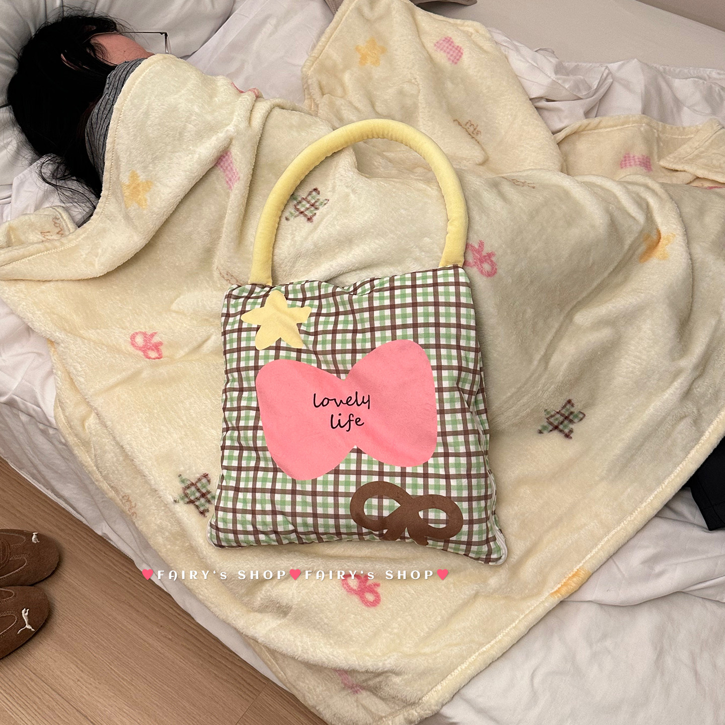 抱枕被子两用二合一毯子车载靠垫办公室午睡枕宿舍家用四季盖毯