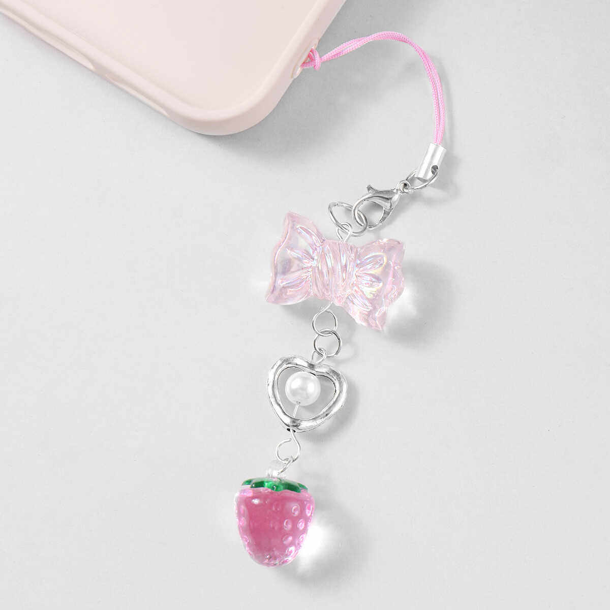 lsquo简约甜甜的百搭相机挂饰