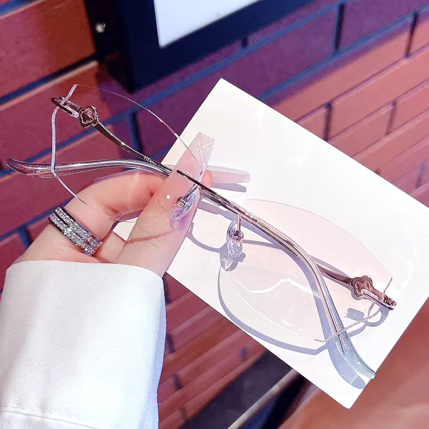 轻奢珠宝无框超轻纯钛眼镜框女可配度数时尚高级感近视远视老花镜