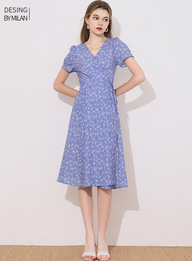 2025夏季新款一片式裹身裙紫色小碎花气质法式V领雪纺a字连衣裙女