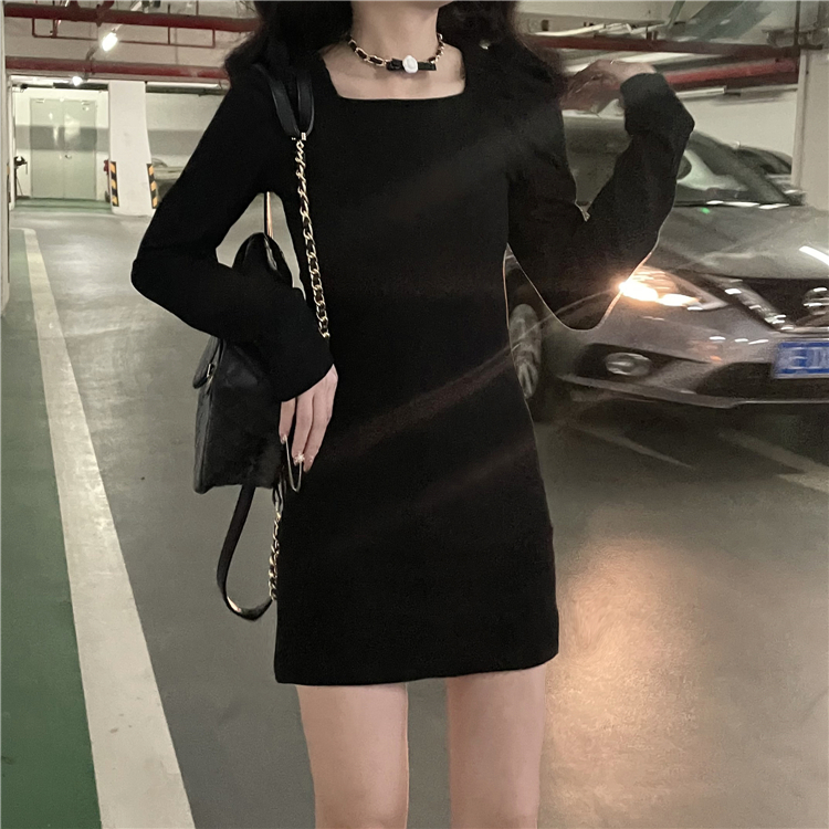 Real price real shot 3 Hepburn style spring style show thin square collar show clavicle French bubble sleeve wrap buttock skirt