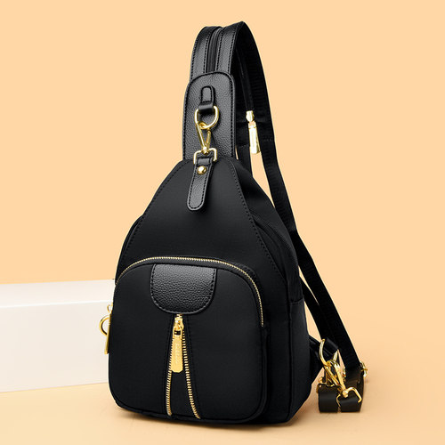 2025新款女士胸包户外运动旅游包