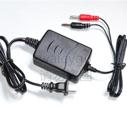 手摇发电多功能强光探照灯 GAD319F 华荣照明 双插口充电器电源线